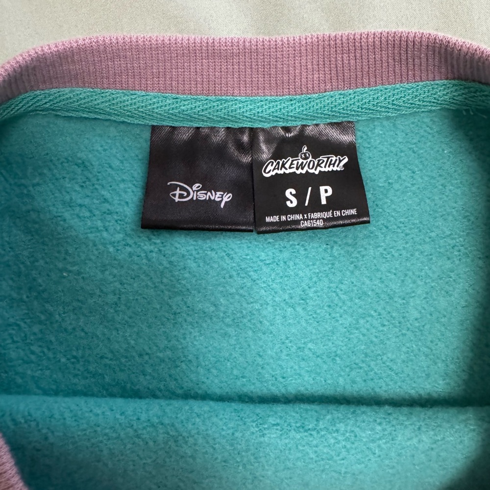 Cakeworthy - 7 Dwarfs Crewneck - Picture 3 of 4